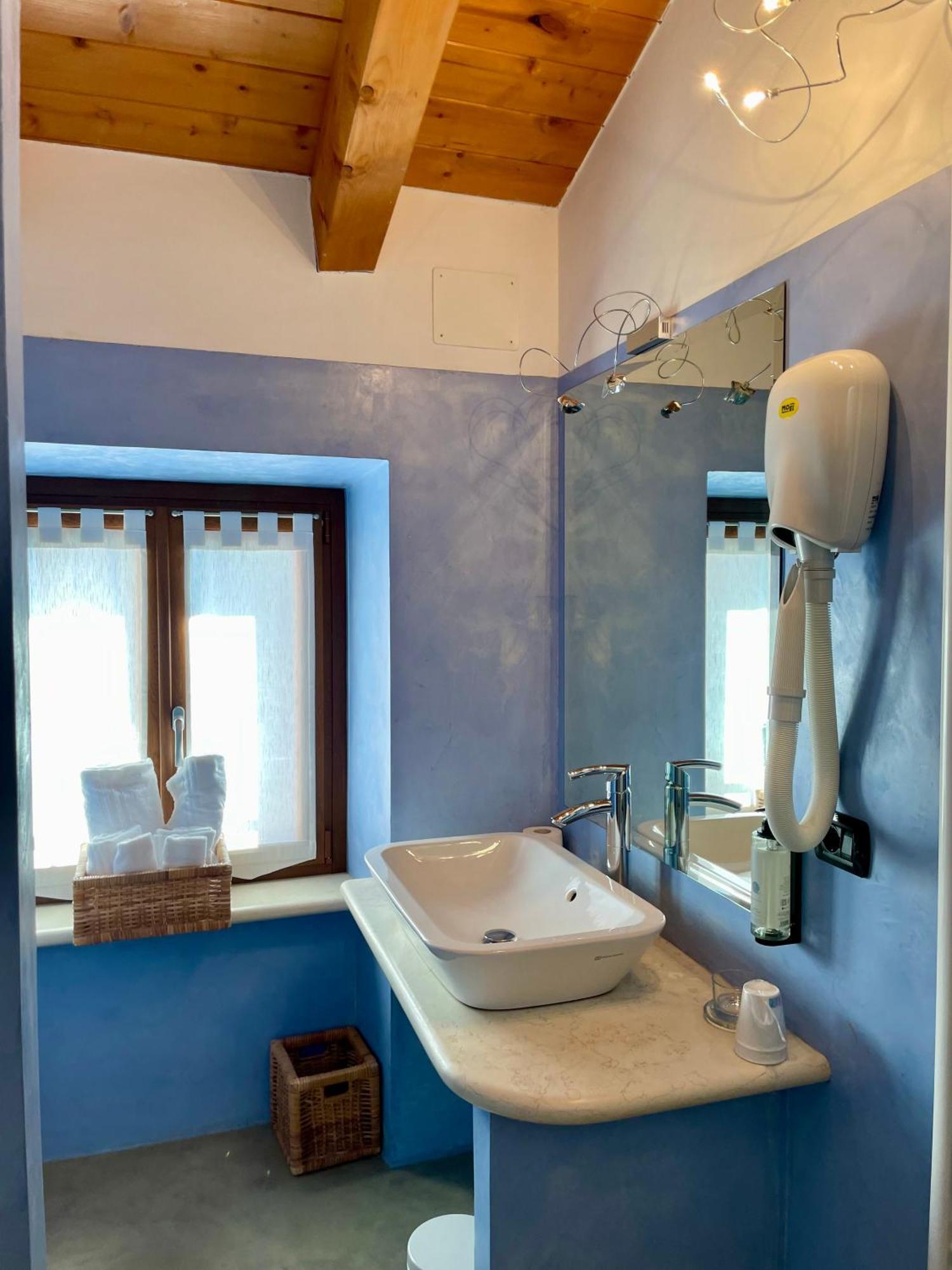 Relais Fontana Rosa B&B Wellness Caprino Veronese Exterior foto