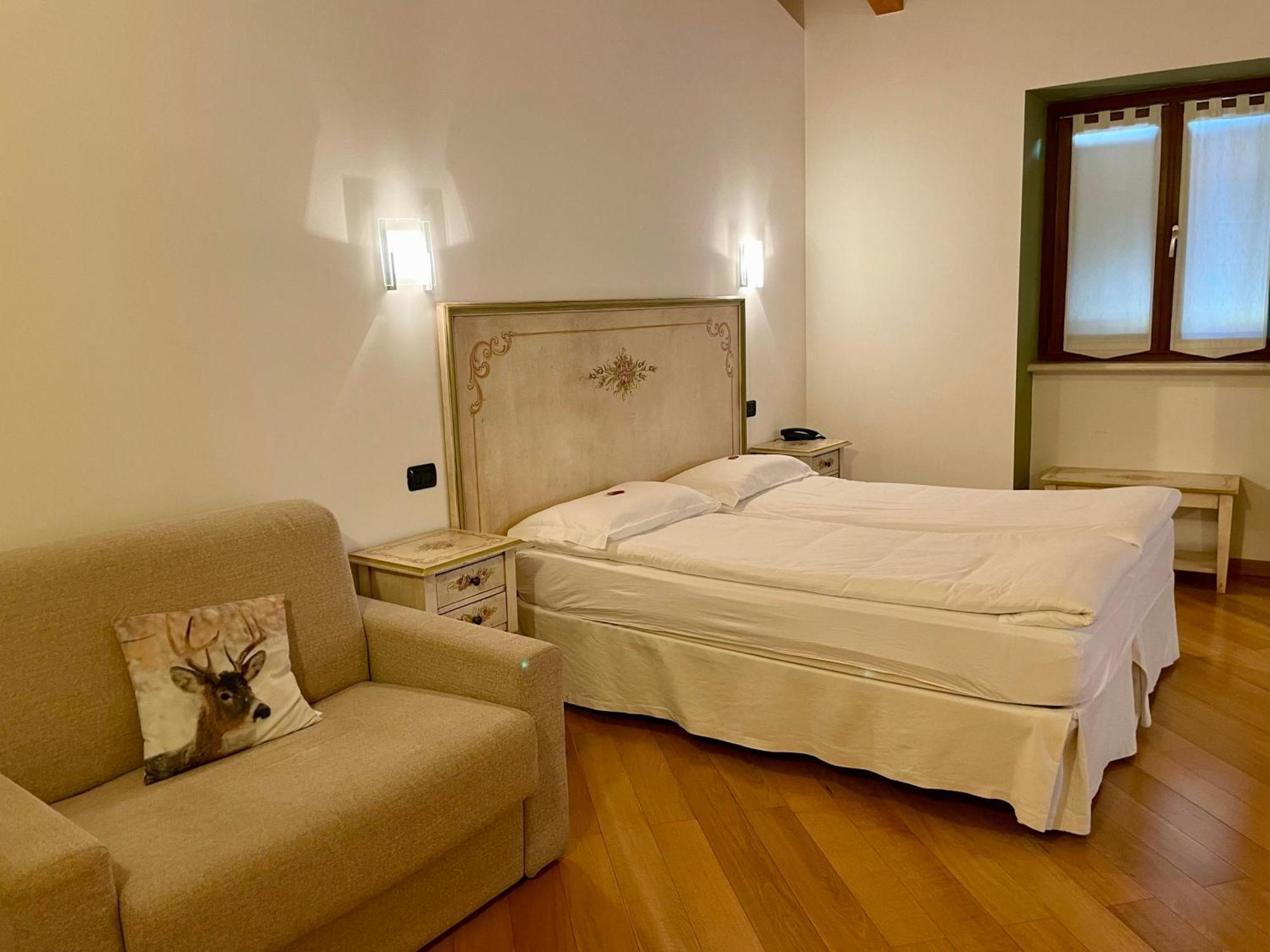 Relais Fontana Rosa B&B Wellness Caprino Veronese Exterior foto