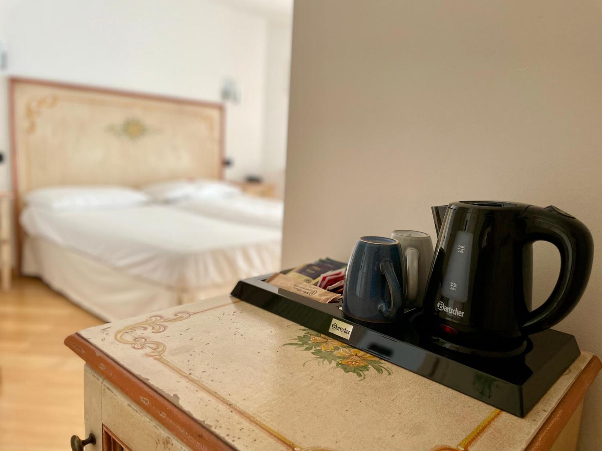 Relais Fontana Rosa B&B Wellness Caprino Veronese Exterior foto